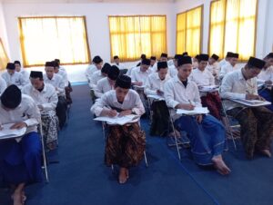 Pentingnya Tawakal Bagi Santri dalam Perjalanan Mencari Ilmu